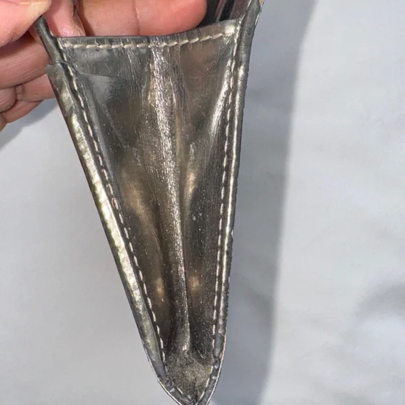 Vintage Gucci GG Plus Monogram Joy Continental
Flap Wallet - Picture 13 of 13